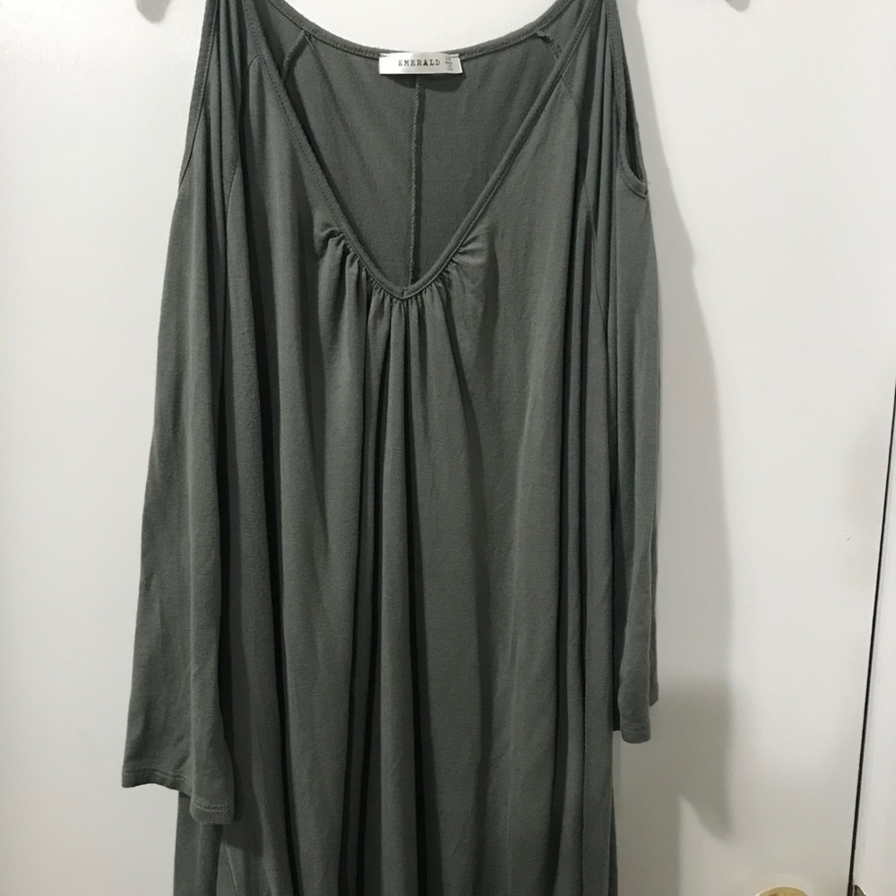 Tunic - Picture 2 of 3